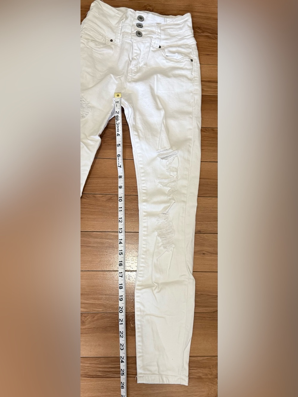 2 Pairs included - Street Wear Society & Bongo Jeans - Picture 8 of 16